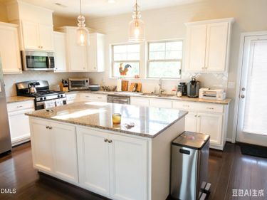 928 Dalton Ridge Place, Apex, NC 27523