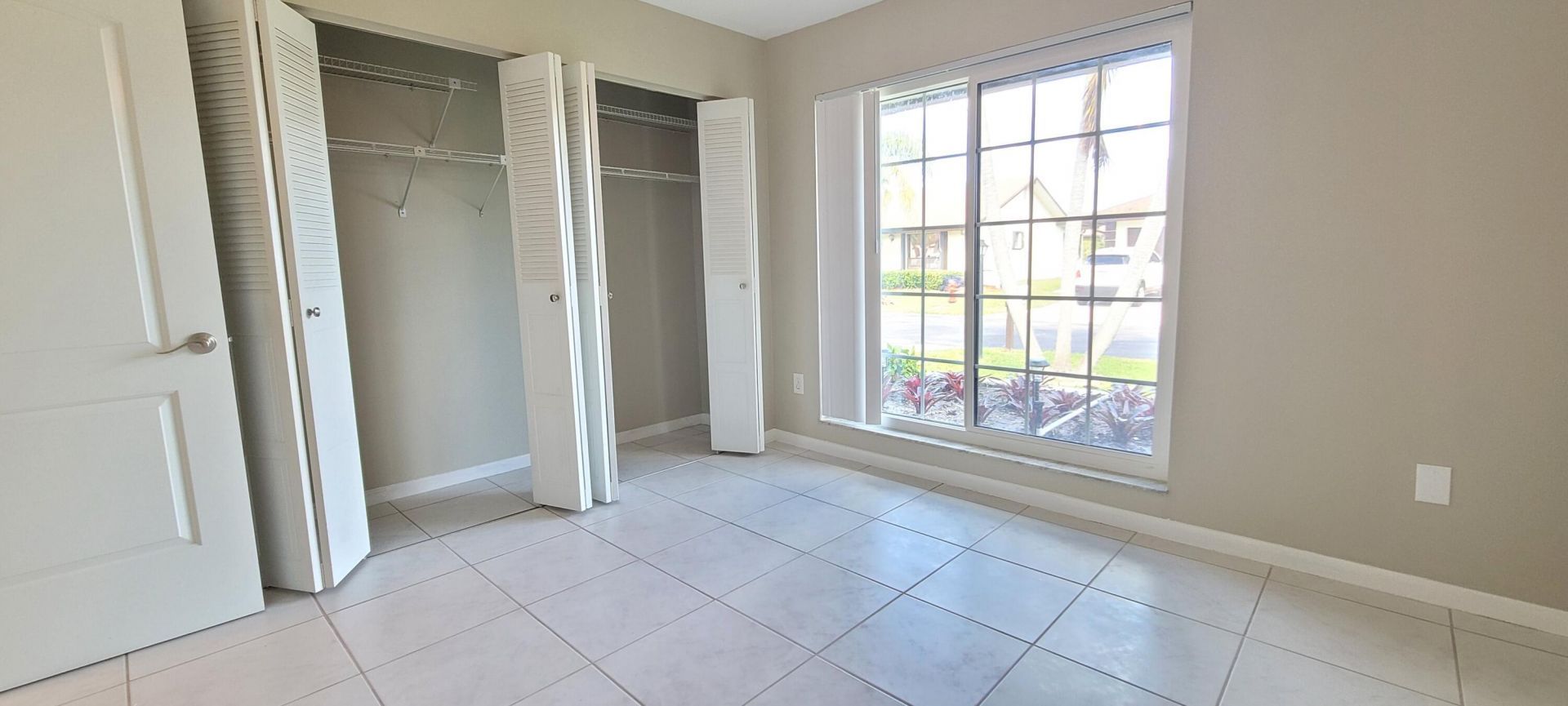 6209 Olivewood Circle, Greenacres, FL 33463 Photo