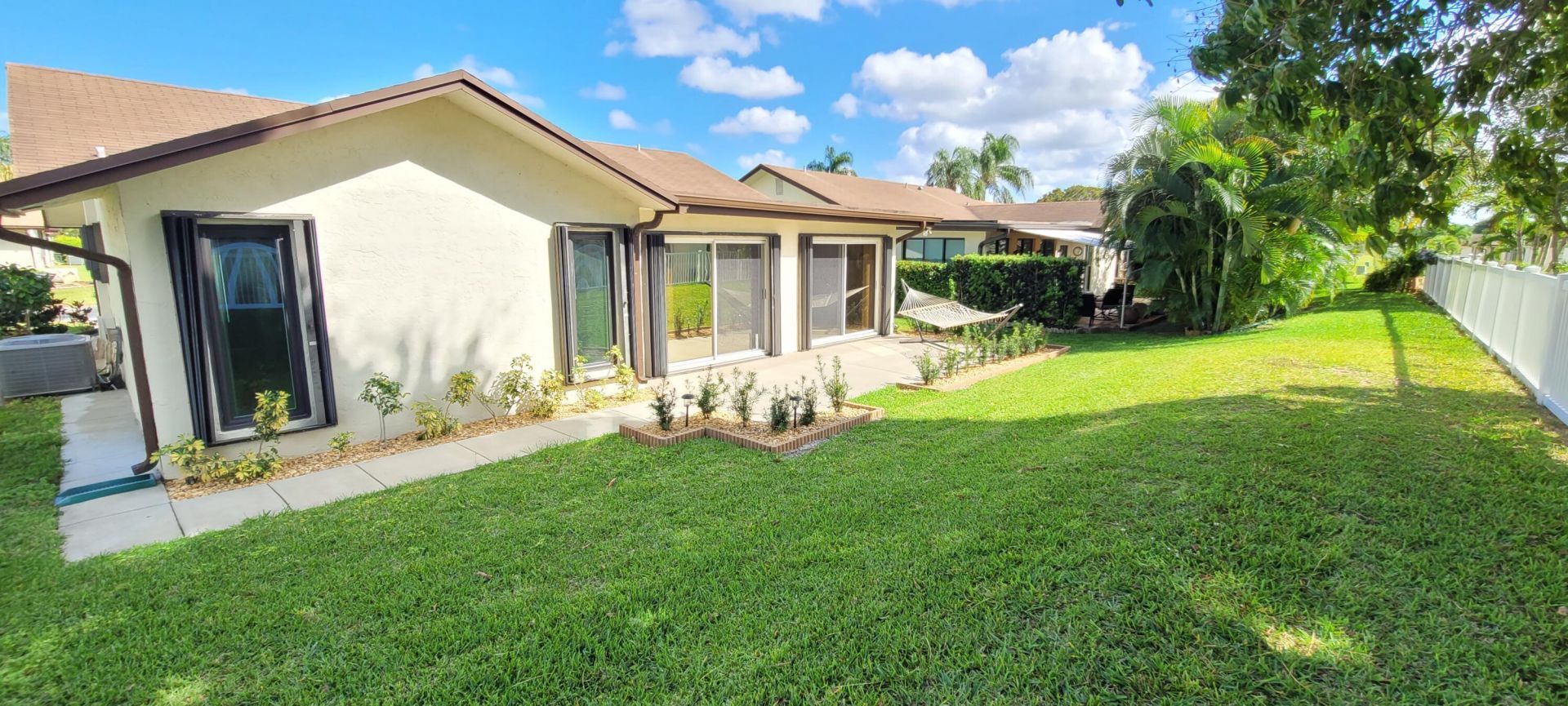 6209 Olivewood Circle, Greenacres, FL 33463 Photo