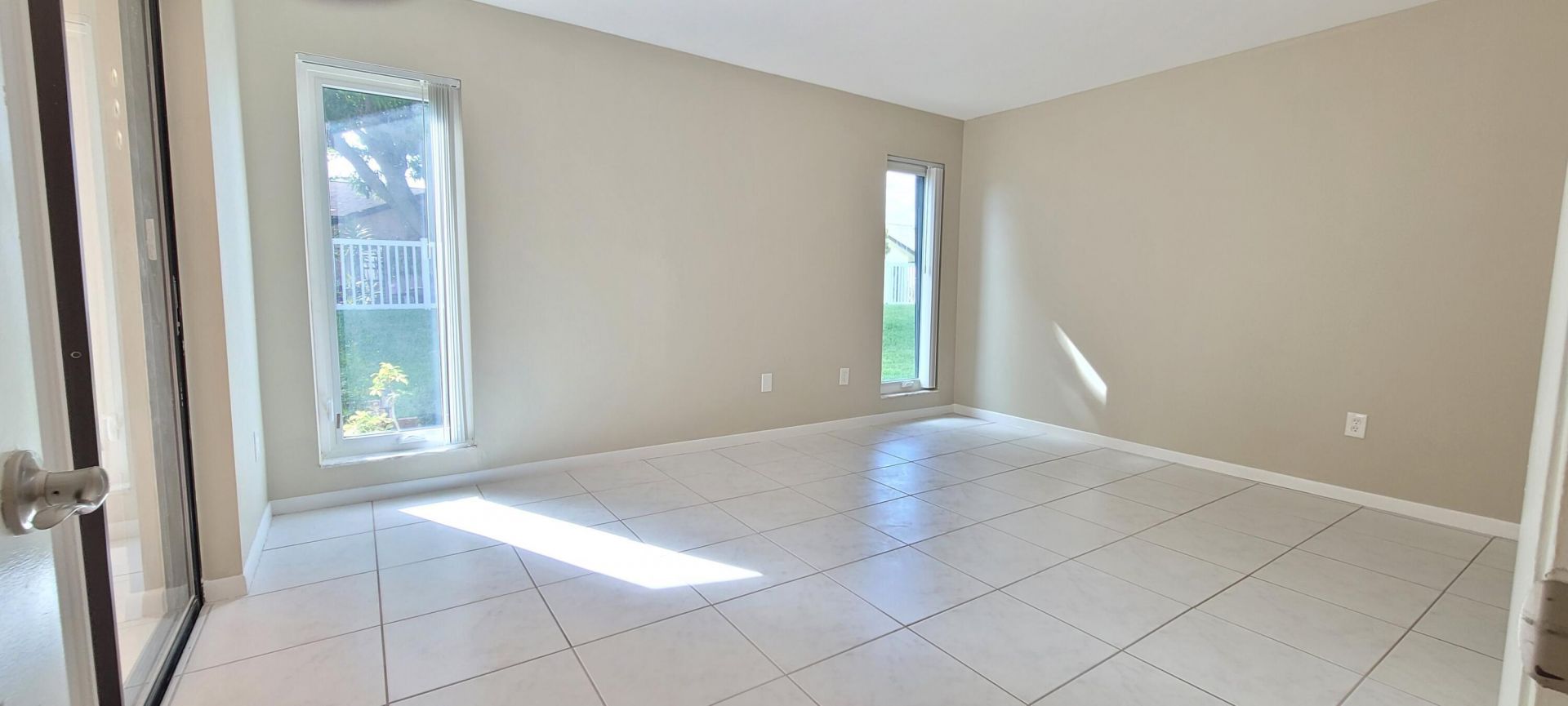 6209 Olivewood Circle, Greenacres, FL 33463 Photo