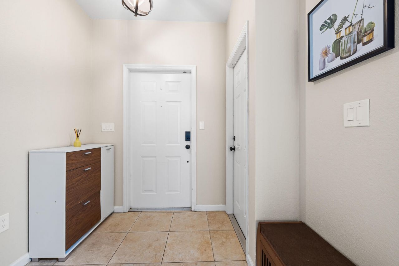 8313 Santa Monica Terrace, Unit 8313, Tamarac, FL 33321 Photo