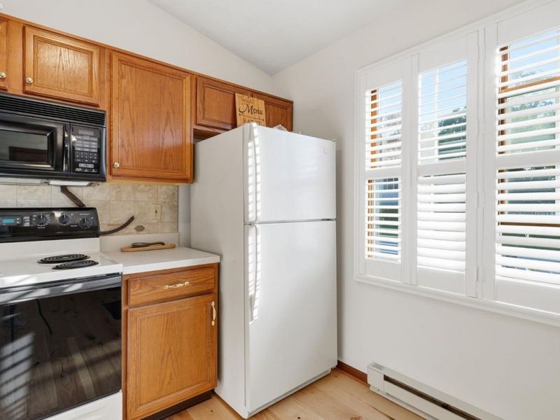 377 Lighthouse, Marblehead, OH 43440 Photo 8