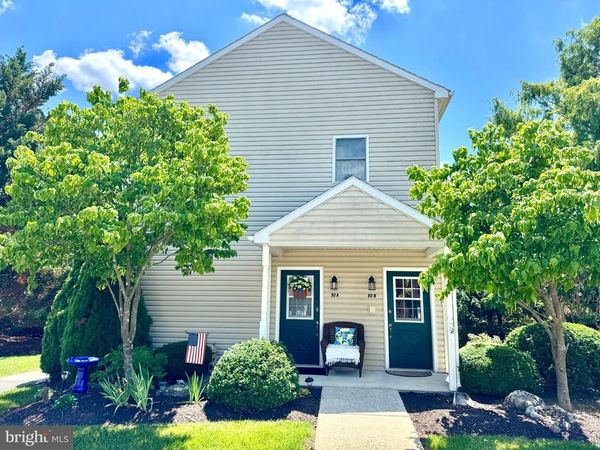 50 BARDS WAY , POTTSTOWN, PA 19464