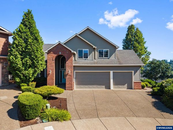 592 Sussex Av SE, Salem, OR 97306