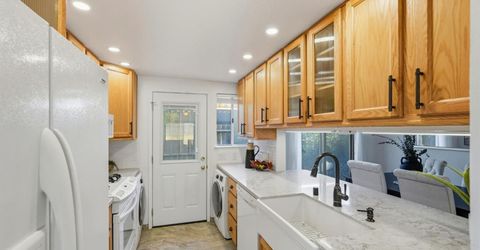 4010 Knoll Top Ct, Carmichael, CA 95608 Photo