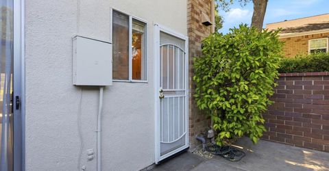 4010 Knoll Top Ct, Carmichael, CA 95608 Photo