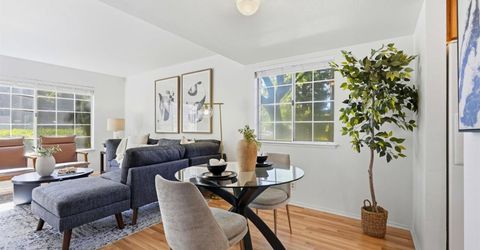 4010 Knoll Top Ct, Carmichael, CA 95608 Photo
