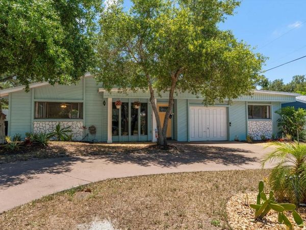 1105 SUNNYDALE DRIVE , CLEARWATER, FL 33755