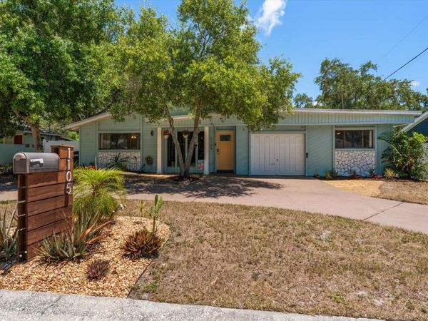 1105 SUNNYDALE DRIVE , CLEARWATER, FL 33755