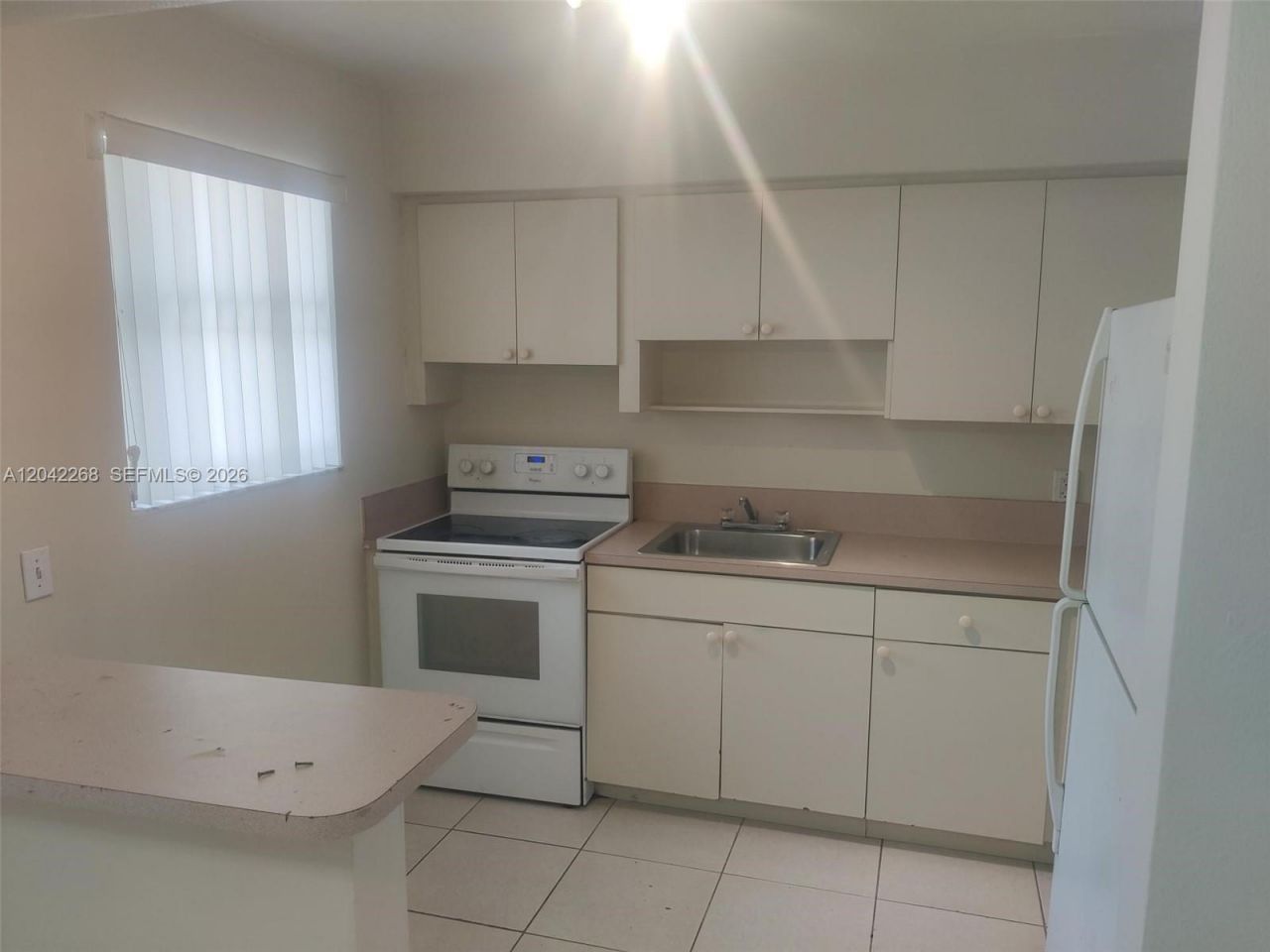 844 SW 10th St , Unit 3, Hallandale Beach, FL 33009 Photo