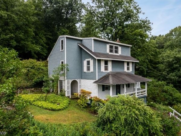 271 W Valley Brook Rd, Washington, NJ 07830