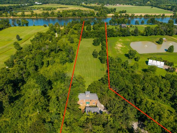 7857 River Road Pike , Nashville, TN 37209