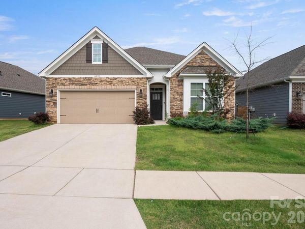 4229 Millstream Road, Denver, NC 28037