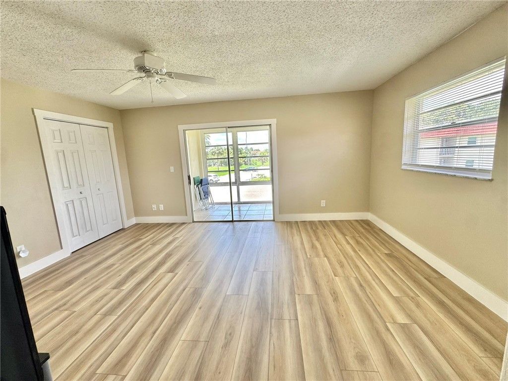 61 Woodland Drive, Unit 205, Vero Beach, FL 32962 Photo