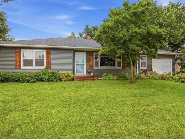 565 N Elm Street, Platteville, WI 53818