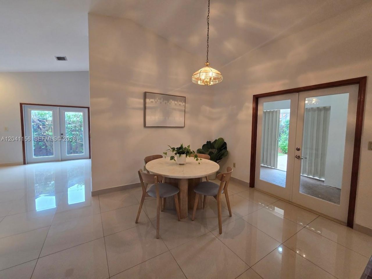 15630 SW 46th Ter , Miami, FL 33185 Photo