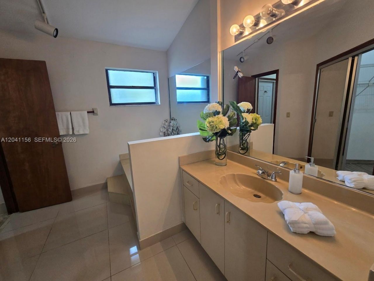 15630 SW 46th Ter , Miami, FL 33185 Photo