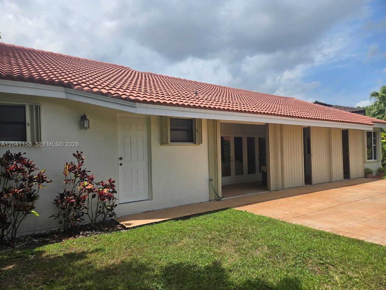 15630 SW 46th Ter , Miami, FL 33185 Photo