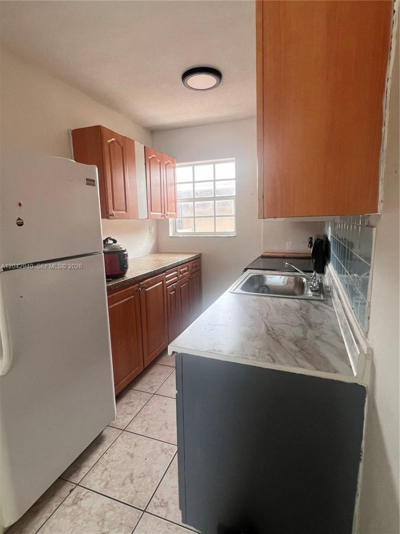 608 SW 15th Ave , Unit 3, Miami, FL 33135 Photo