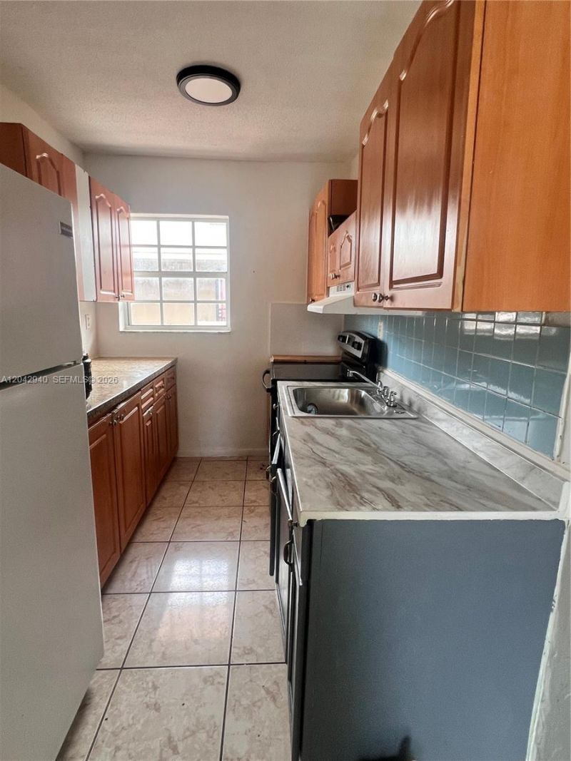 608 SW 15th Ave , Unit 3, Miami, FL 33135 Photo