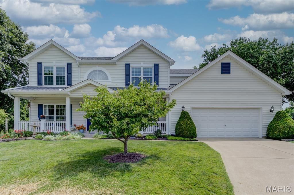 380 Huntleigh Manor Drive, Saint Charles, MO 63303 Main Photo