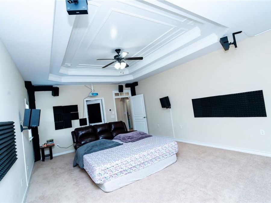 Property Image 68