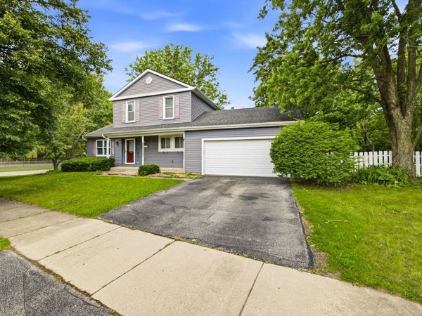 1359 Auburn Avenue , Naperville, IL 60565