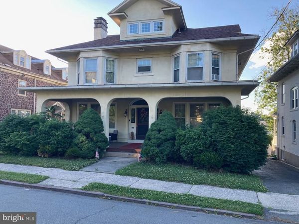1812 MAHANTONGO STREET , POTTSVILLE, PA 17901