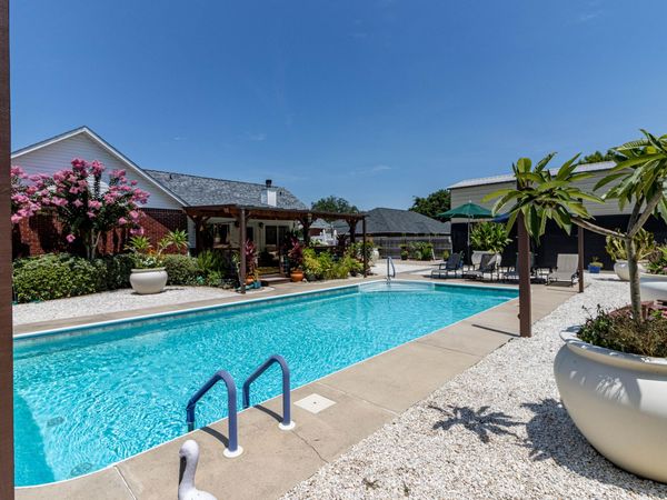1420 Castnet Drive, Navarre, FL 32566