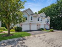 2347 Old George Way, Downers Grove, IL 60515 primary photo
