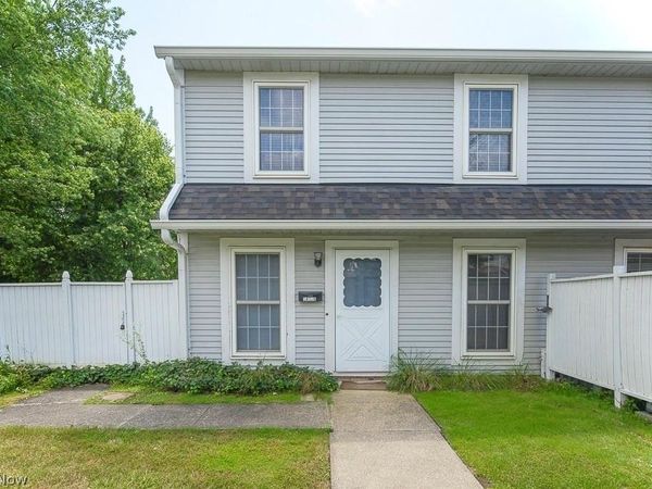 20325 Williamsburg Court , Unit 310B, Middleburg Heights, OH 44130