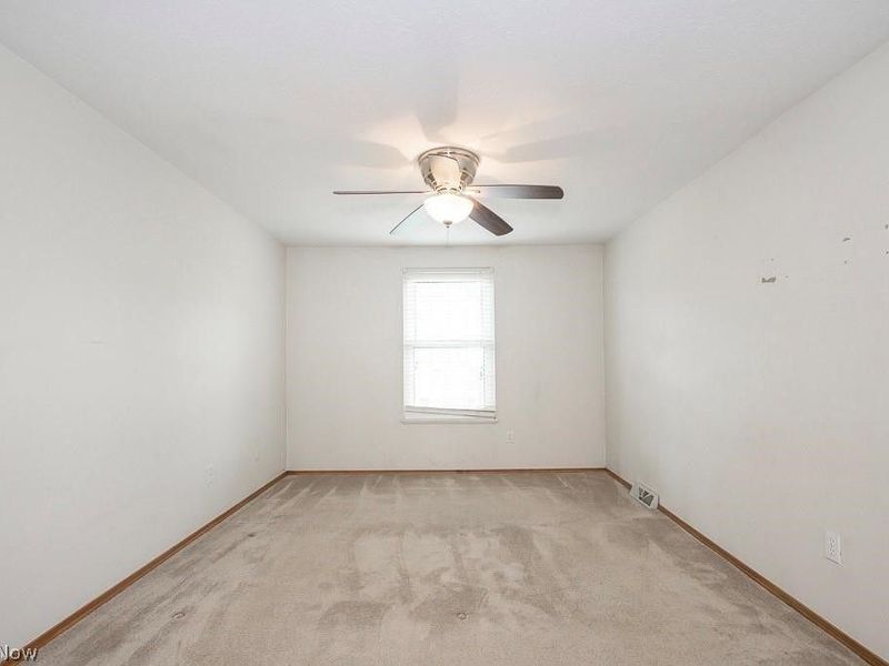20325 Williamsburg Court, Unit 310B, Middleburg Heights, OH 44130 Photo 13