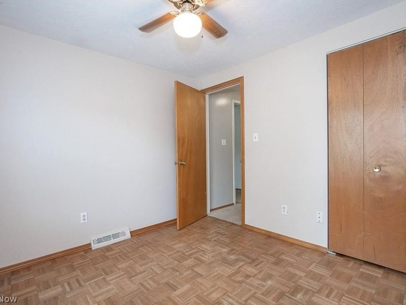 20325 Williamsburg Court, Unit 310B, Middleburg Heights, OH 44130 Photo 16