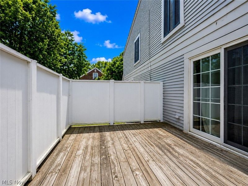20325 Williamsburg Court, Unit 310B, Middleburg Heights, OH 44130 Photo 19