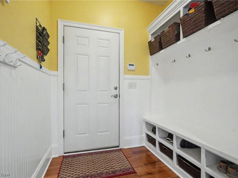 1933 Rock Creek S, Akron, OH 44333 Photo 21