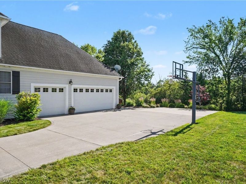 1933 Rock Creek S, Akron, OH 44333 Photo 36
