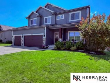4502 S 199th Avenue, Omaha, NE 68135
