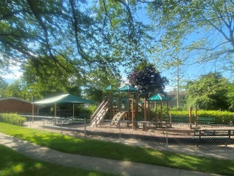 23835 David Drive, Unit 207, North Olmsted, OH 44070 Photo 5