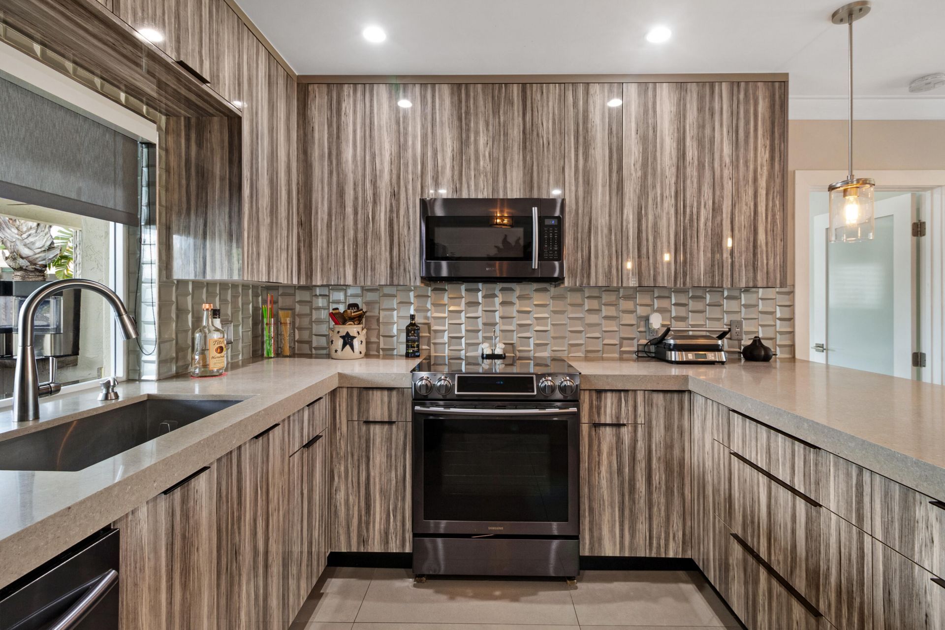 1483 NE 53rd Court, Fort Lauderdale, FL 33334 Photo