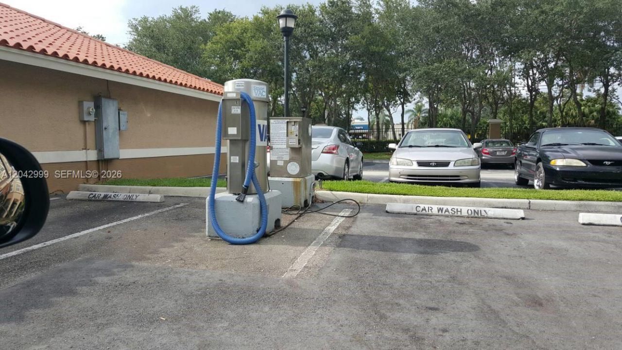11600 SW 2nd St , Unit 18207, Pembroke Pines, FL 33025 Photo