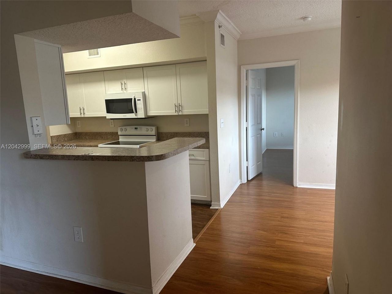 11600 SW 2nd St , Unit 18207, Pembroke Pines, FL 33025 Photo