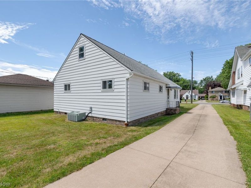 5203 Snow Road, Parma, OH 44134 Photo 27