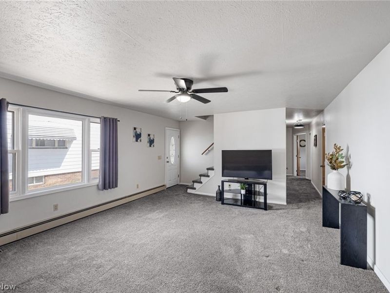 5203 Snow Road, Parma, OH 44134 Photo 3