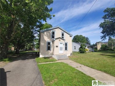 243 Temple Street , Fredonia, NY 14063