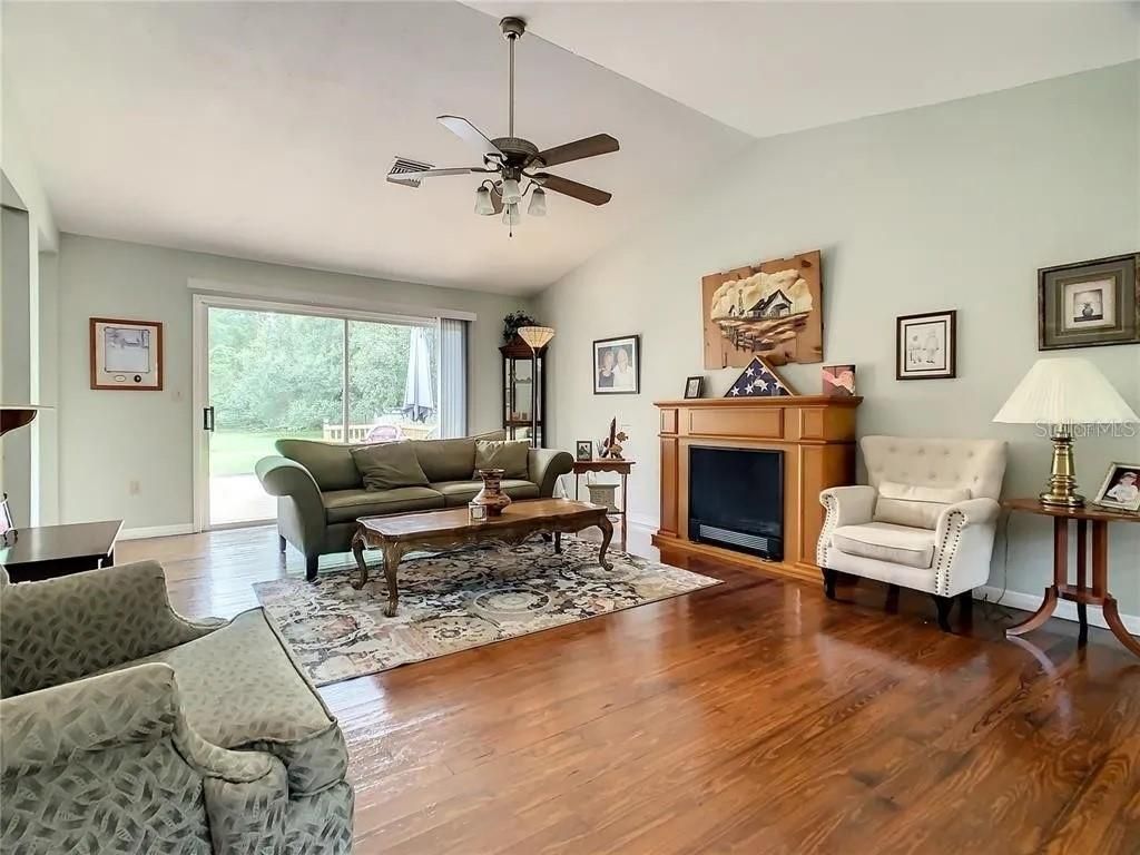 17444 East Road , Umatilla, FL 32784 Photo