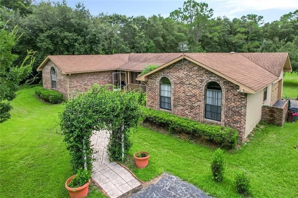 17444 East Road , Umatilla, FL 32784 Photo