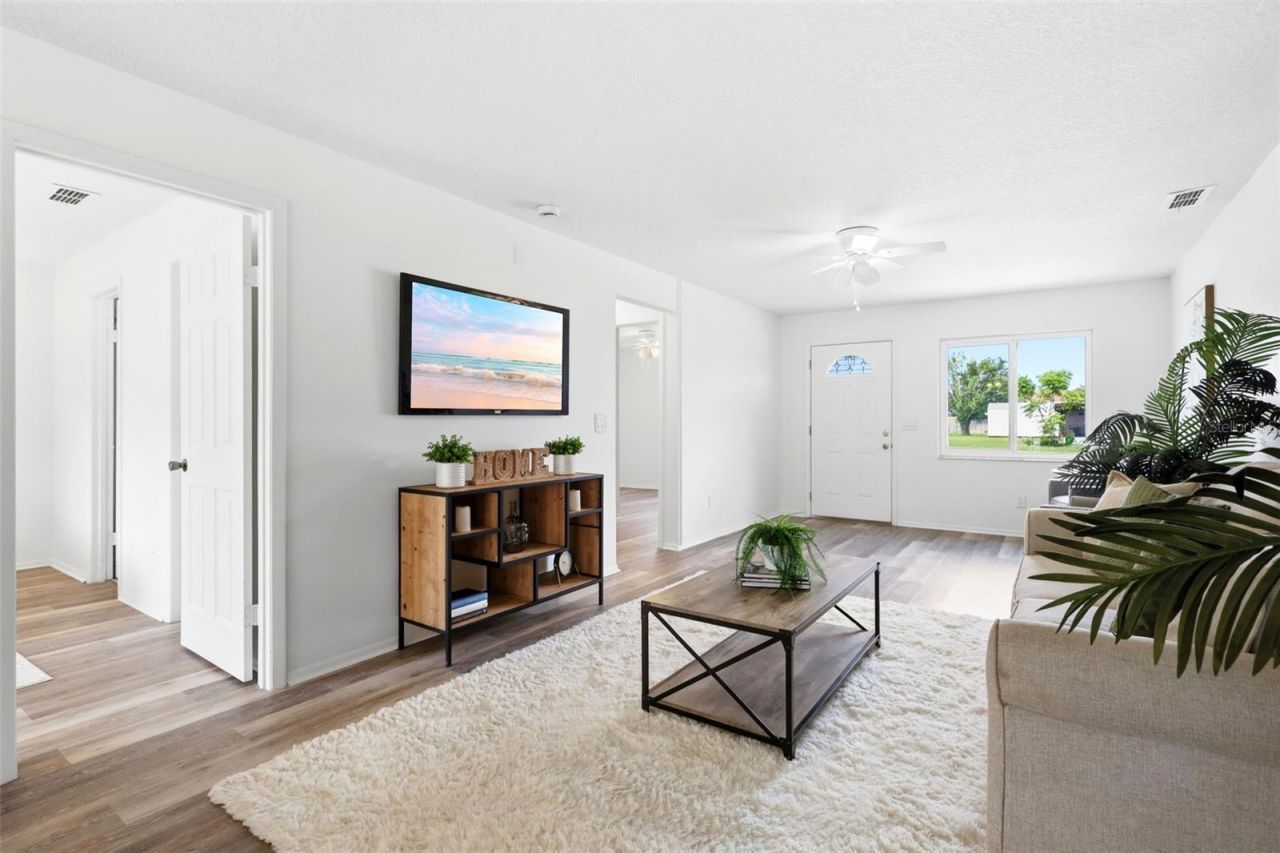 502 Sea Hawk Ct, Edgewater, FL 32141 Photo