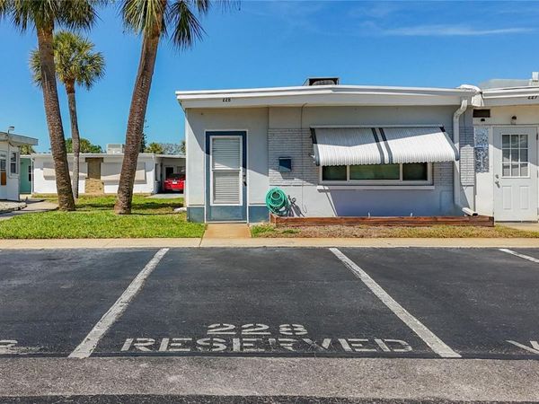 250 ROSERY ROAD NW, Unit 228, LARGO, FL 33770