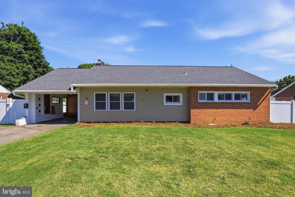 55 STANLEY AVENUE, LANDISVILLE, PA 17538