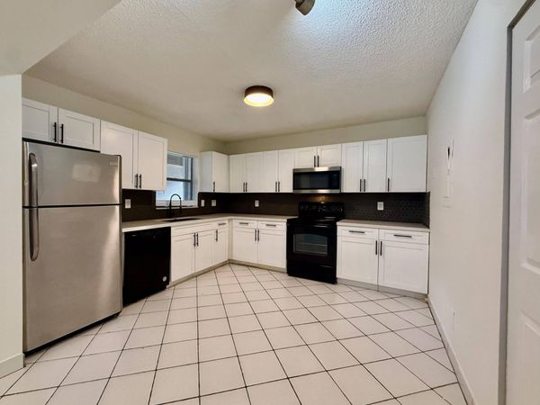 9633 Riverside Drive, Unit E2, Coral Springs, FL 33071